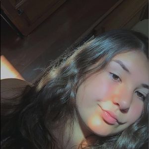 Meet your Posher, Kassandra